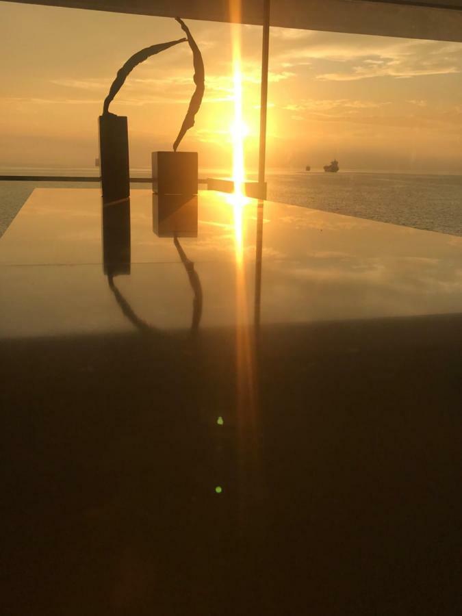Infinity Sea View Apartment Thessalonique Extérieur photo